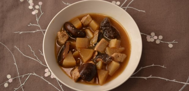 Vegan Braised Daikon, Chicken and Shiitake Mushroom Stew Recipe with Beyond Meat